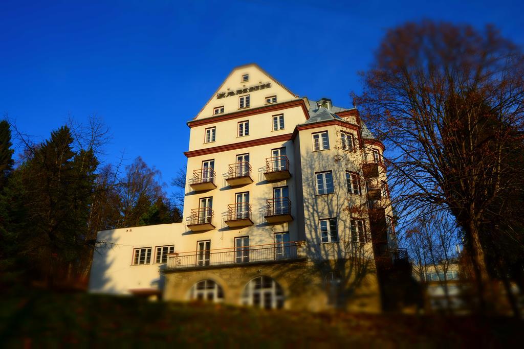 Rezydencja Zamek Krynica-Zdrój Kültér fotó